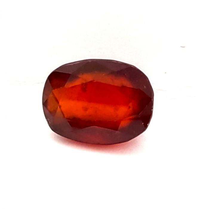 Natural Ceylon Hessonite Garnet (Gomed) Gemstone, 06.72 Carat/ 7.37 Ratti 