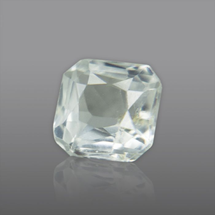 Natural White Sapphire, Princess Cut 1.69 Carat/ 1.87 Ratti Image