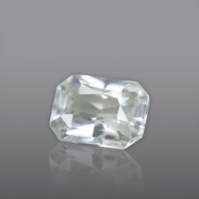 Natural White Sapphire, Princess Cut 1.38 Carat/ 1.53 Ratti Image